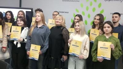 Вітаємо переможців І етапу Всеукраїнського конкурсу-захисту науково-дослідницьких робіт учнів-членів МАН України 2025/2026!